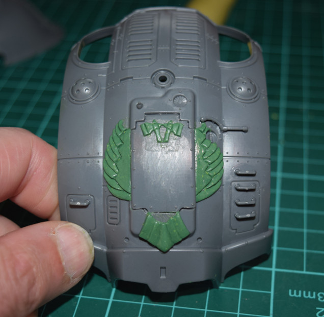 Adding the Household crest to the carapace armour...