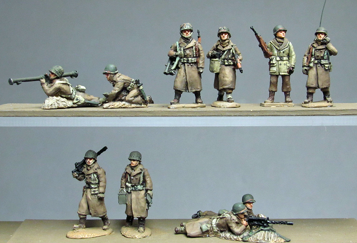 US Soldiers With Heavy Weapons - AB Figures