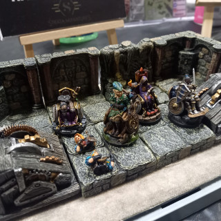 Strata Miniatures: Dungeons & Diversity Miniatures - Perfect for D&D & Pathfinder! #UKGE2021