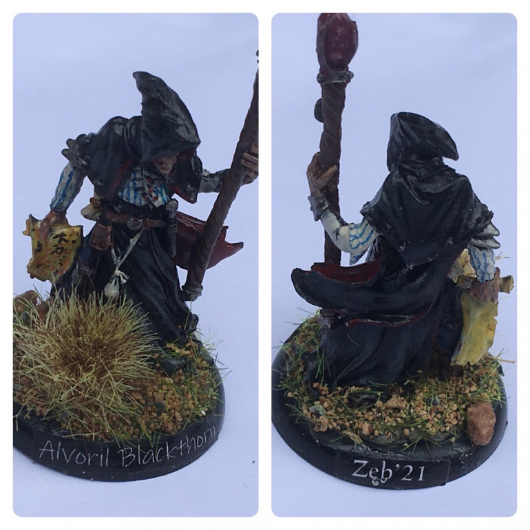 Alvoril Blackthorn… added a pair of daggers from the Mordheim bits to his belt. 