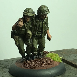 Empress miniatures marine medic and wounded soldiers