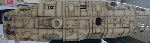 Portside with all decal, it still lacks main airlock doors/hatch and varnish of course.