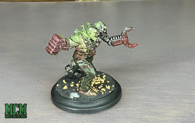 Here we have Smash and Grab. I enjoyed adding the blood and glowing effects to the mini.