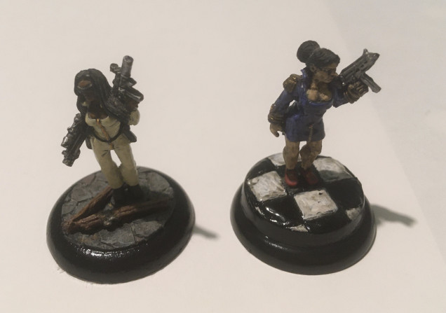 A couple of modern day, gun toting ladies you probably would not want to mess with either inside or outside on the boardwalk. These are from the Street Violence range from Wargames Foundry, an excellent UK based indie that provides a huge range of historical miniatures. 