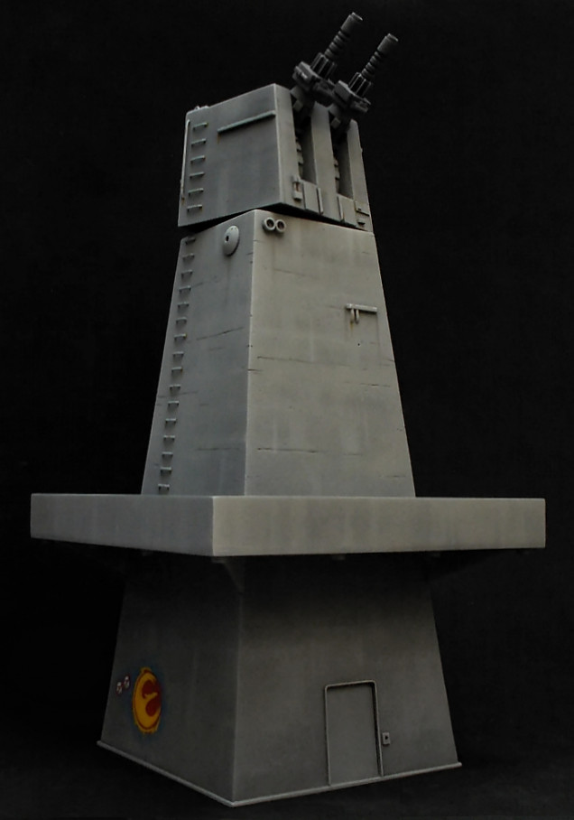 The Turbolaser Defence Tower is painted now, and also received some colour...