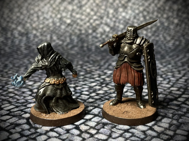 Gold-Hemmed Black Robes & Black Iron Armour