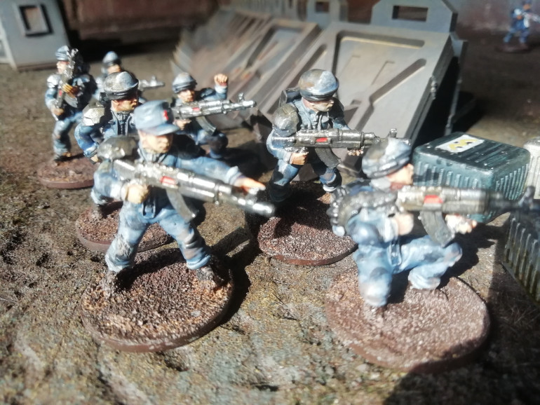 I wanted these troops to look like a Chinese Russian crossover with that 80s sci-fi feel
