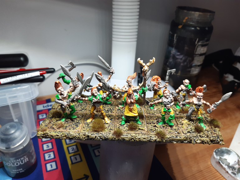 Finished up the first lot of wood elves just contrast paints and metals and nuln oil.