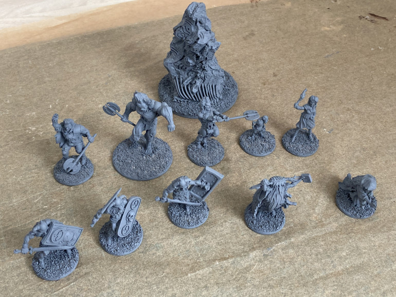 All of the miniatures from the starter set including the young Sláine preorder bonus miniature based and primed ready to paint.