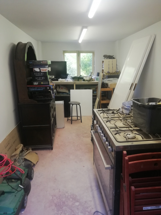 This project stalled because we are working on the kitchen at the moment so the garage conversion has been used for storing old cookers and random building materials. As the build is coming to a close I've started to organise the den a bit more