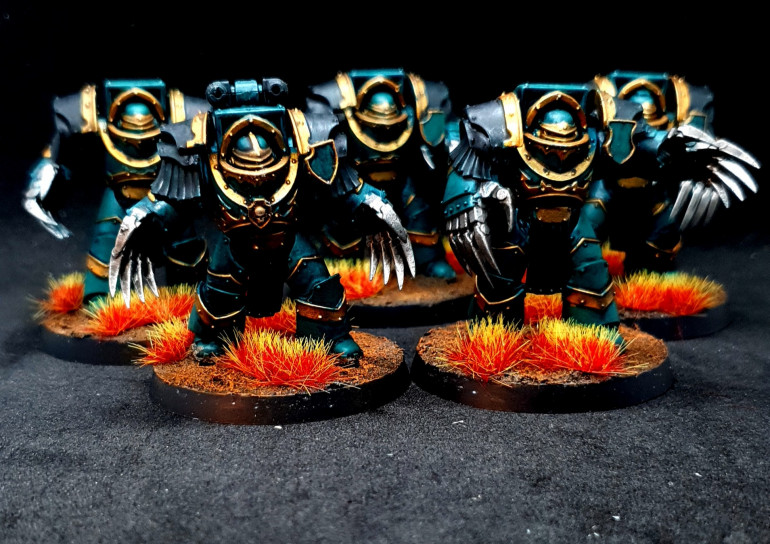 1st terminator squad painted,  this squad has lighting claws. Decals to be added later 