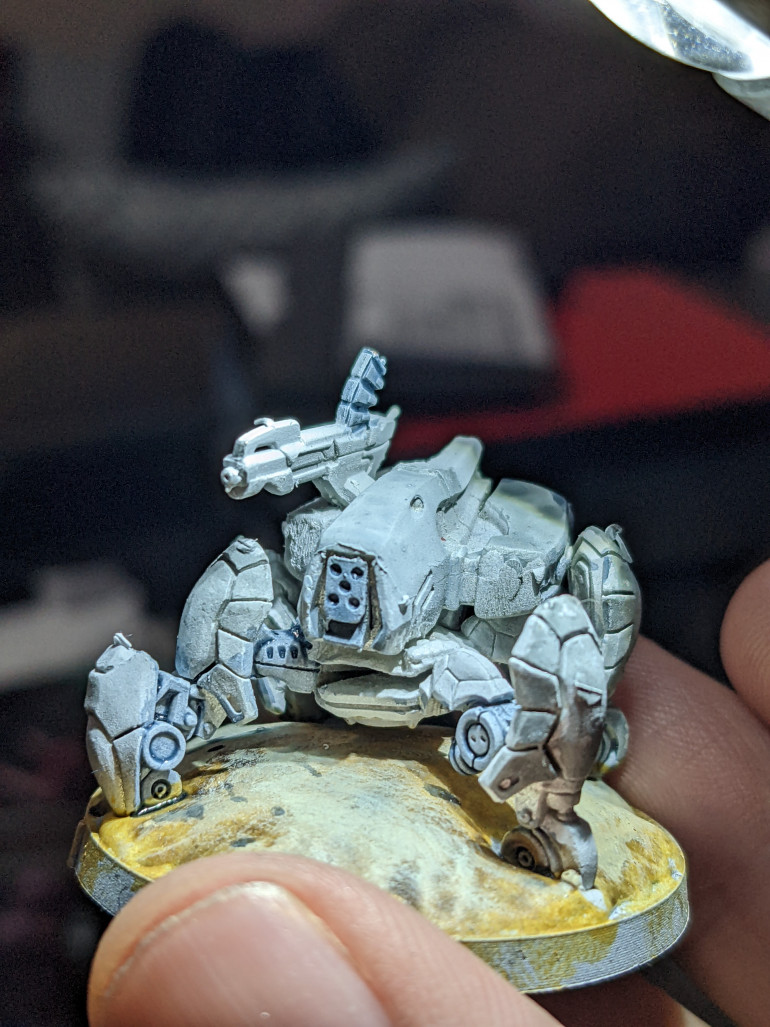 Was off playing Kill Team so didn't really have time, but threw some speedpaint into the Warbots joints and grills to see how it looks tomorrow.