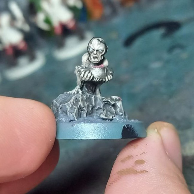 For a quick 30/40 minutes painting - was very happy with Gollum!