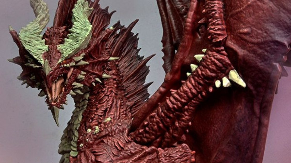 Fancy A $350 D&D Dragon? Check Out WizKids’ Towering Balagos