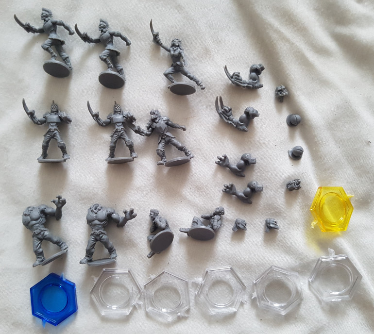10 Players and 2 balls for Dreadball Convicts team.  I already have the maximum allowed for each roll on a team so this is spare.  I might try them on ebay, but I think they may end up being given away in the end.
