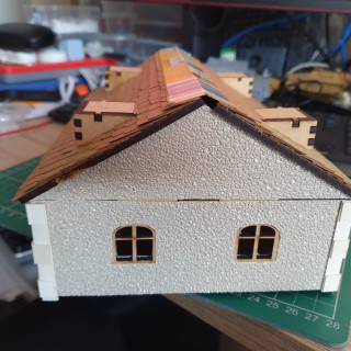 Roof of the Farmhouse is finished