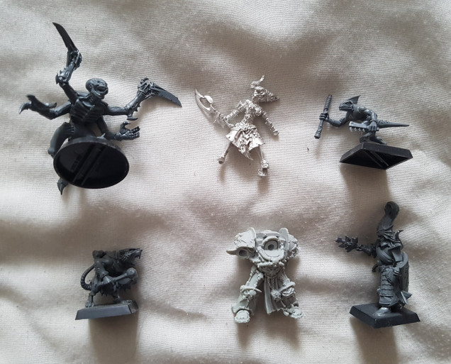 Spare random minis.  See below