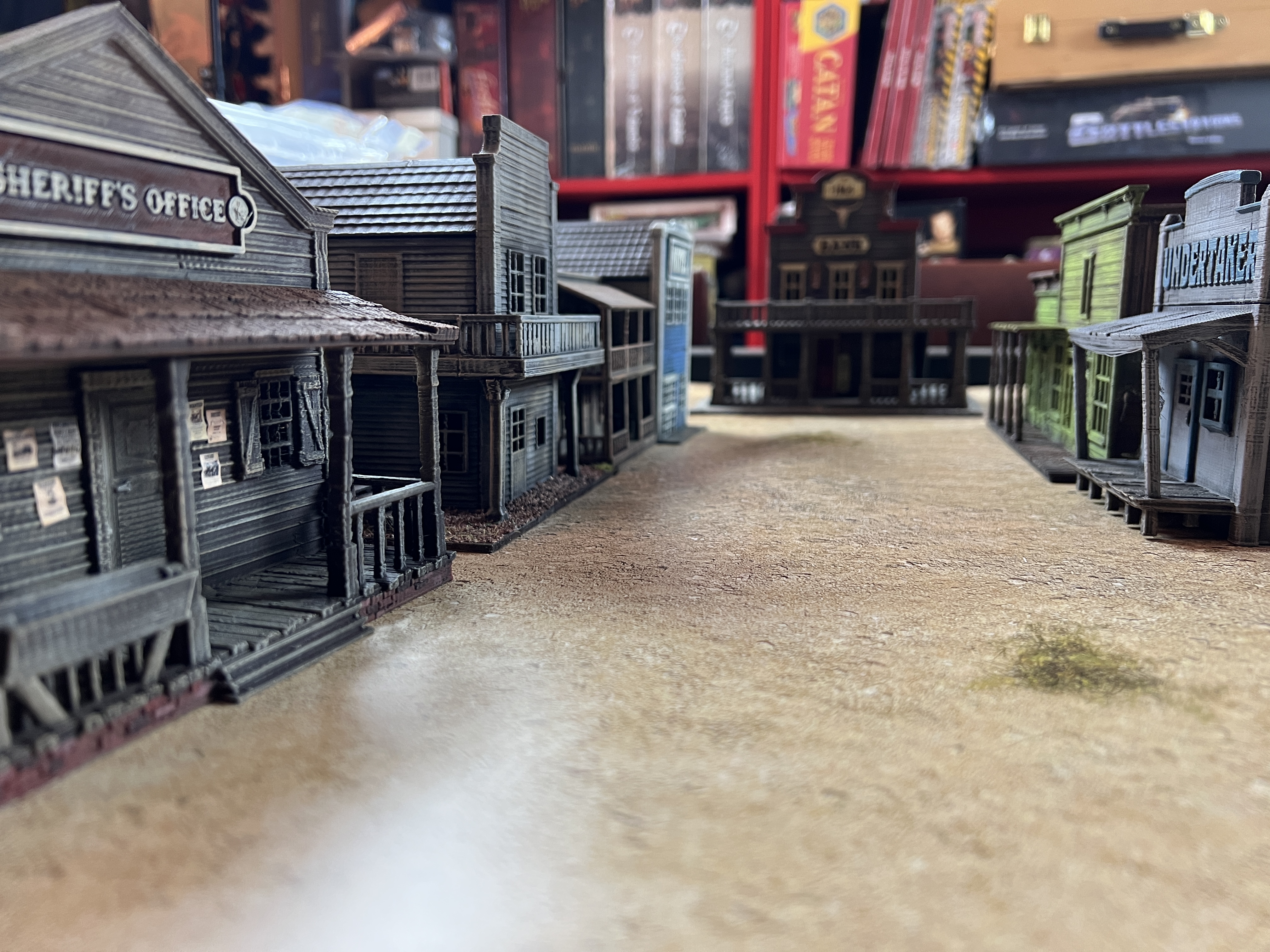 Building the Old West – OnTableTop – Home of Beasts of War