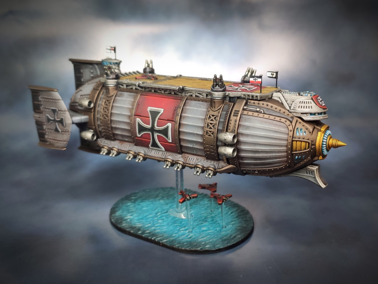 Made a start on the Sturginium Skies box: the Sky Fortress for the Prussians!