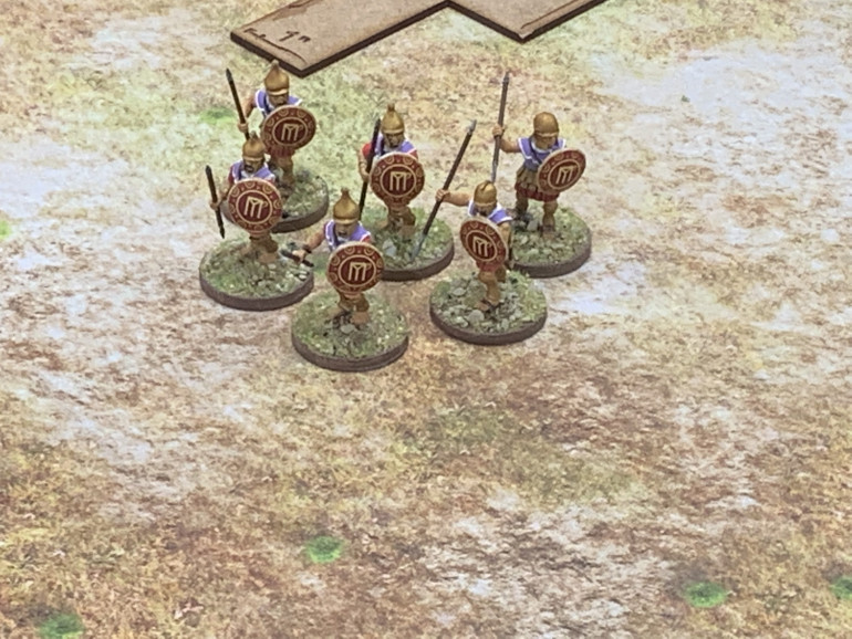 On the far right another unit of Pezhetairoi moves against a larger unit of Carthaginian Citizen Hoplites.