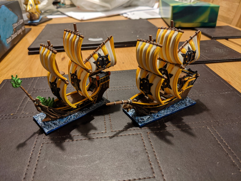 Minis #116-117 Armada Basileans