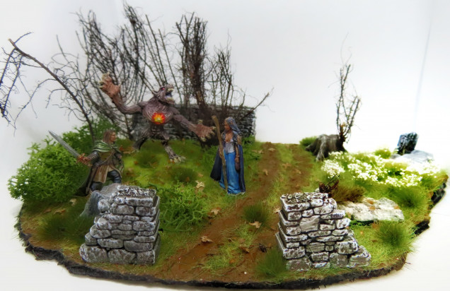 Beren and Luthien Diorama 