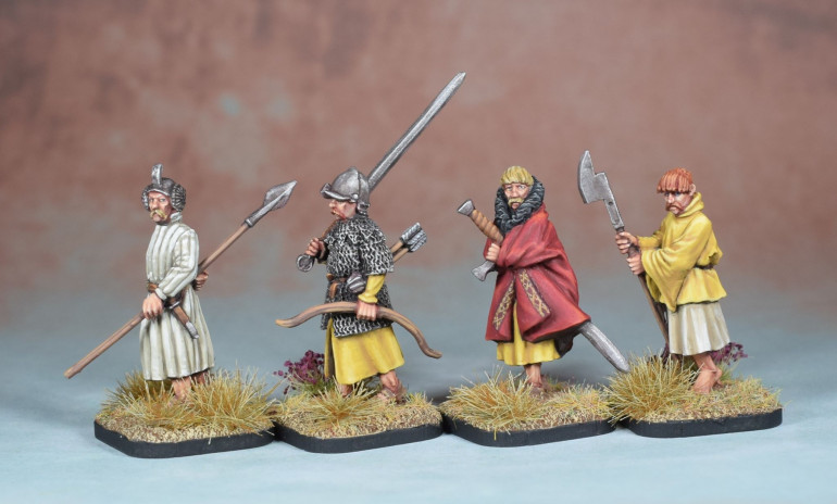 Antediluvian miniatures sell some nice Scots and Irish sets from the era and I used those to give that Scots / Irish flavour that I want for this retinue