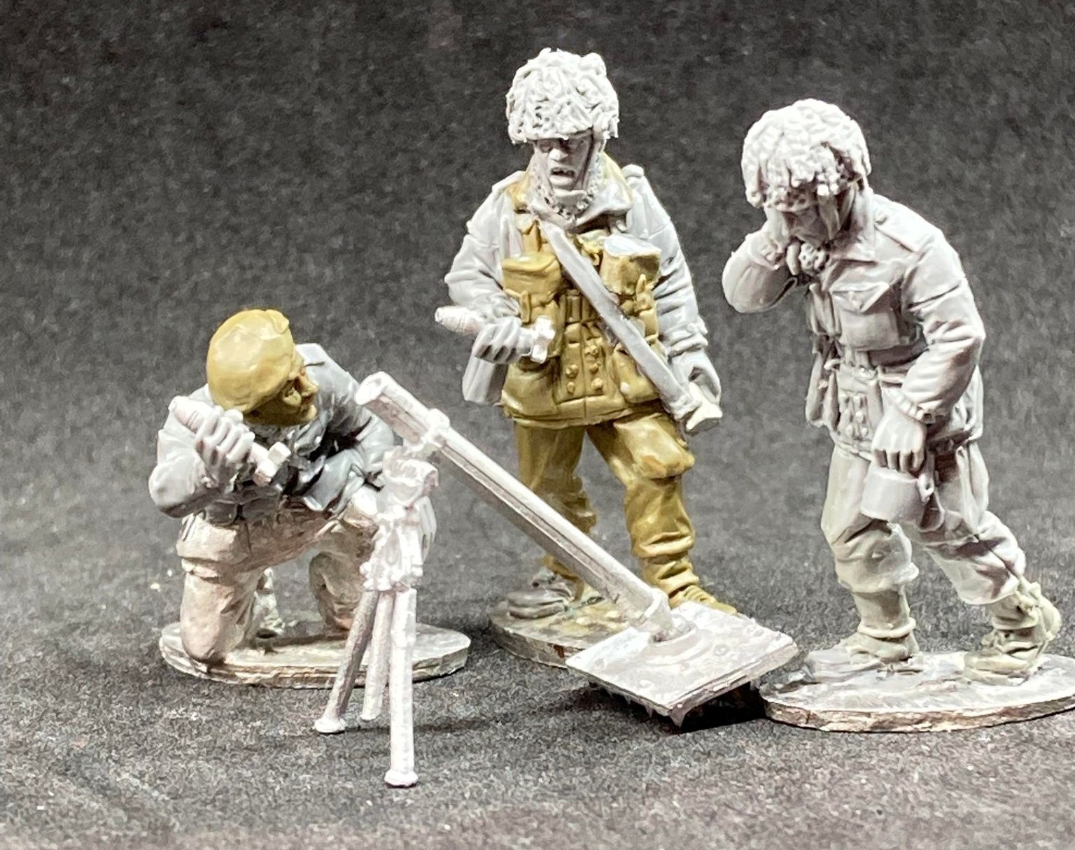 Arnhem Heroes Mortar Crew - Empress Miniatures