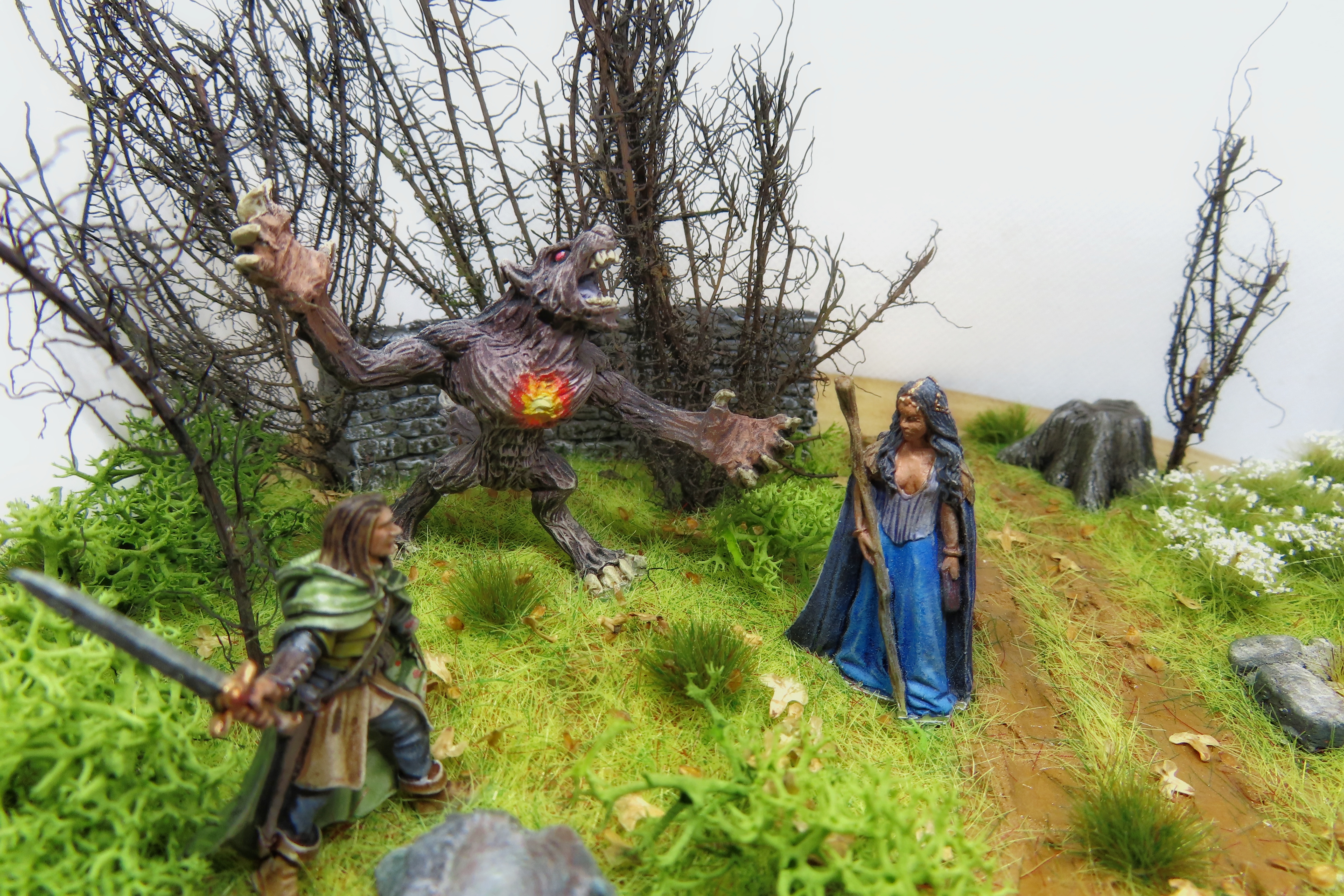 Beren & Luthien Diorama #2 by thedace