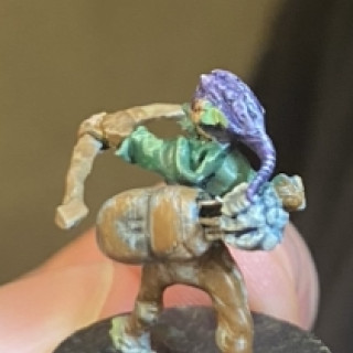 Escher huntress and squat with hammer. Converting my fantasy 15s in new necromunda greens