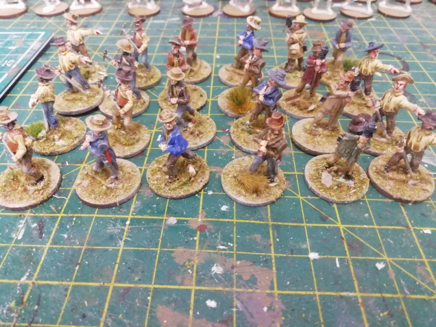 So today I got 24 artillery crew painted as each texan canon has 6 crew to keep it going for as long as possible. 