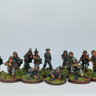 Warlord Games SS Figures