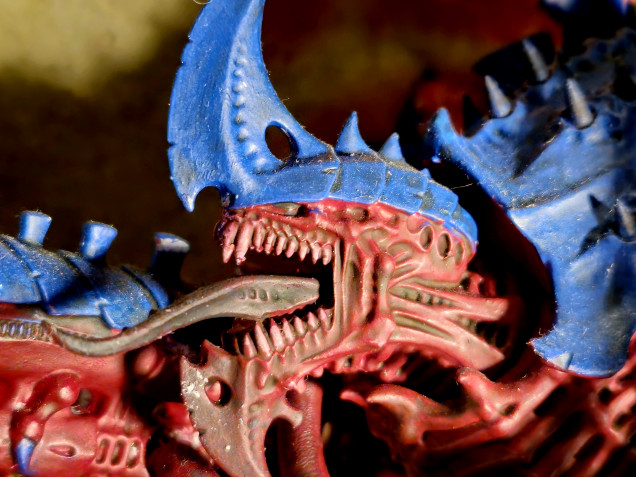 I was given a tyranid army to paint for a gaming club, it was suggested red and blue. They looked bad