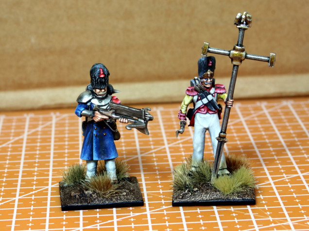 An ahistorical Guard and a Neuchâtel Grenadier.