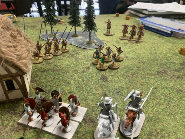 I continued to push the javelin men forward and concentrated on the enemy cavalry 