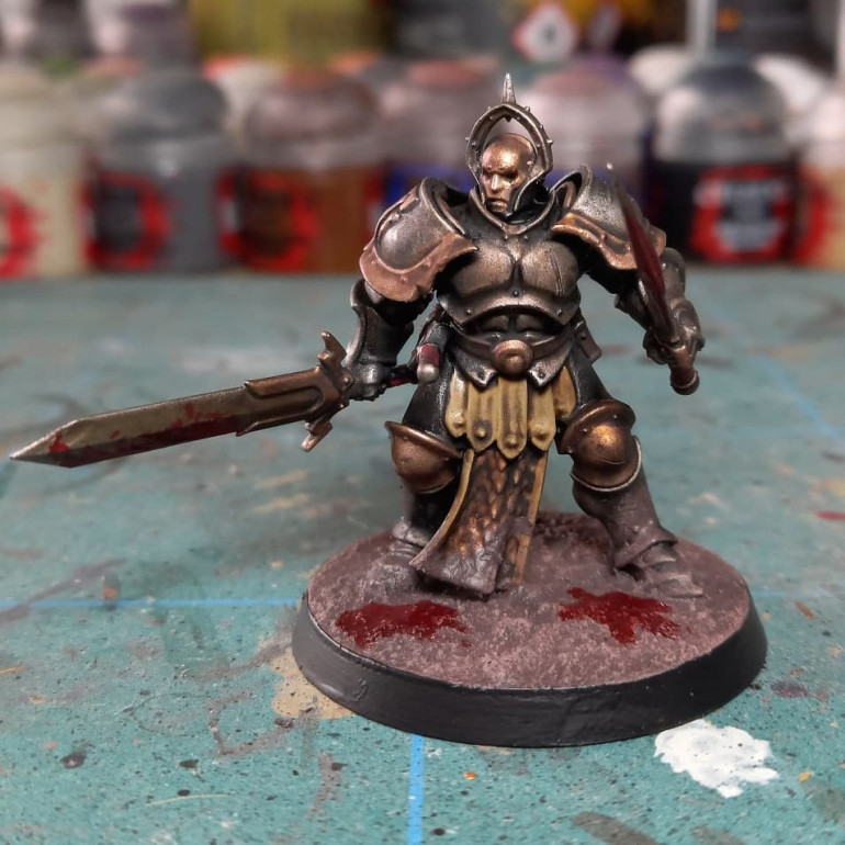 A basic Stormcast Eternal. The scheme can be replicated quickly meaning it shouldn't be hard to get an army painted like this