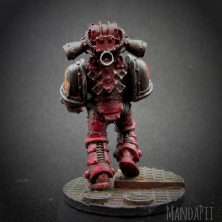 Word Bearers Mk. II Space Marine