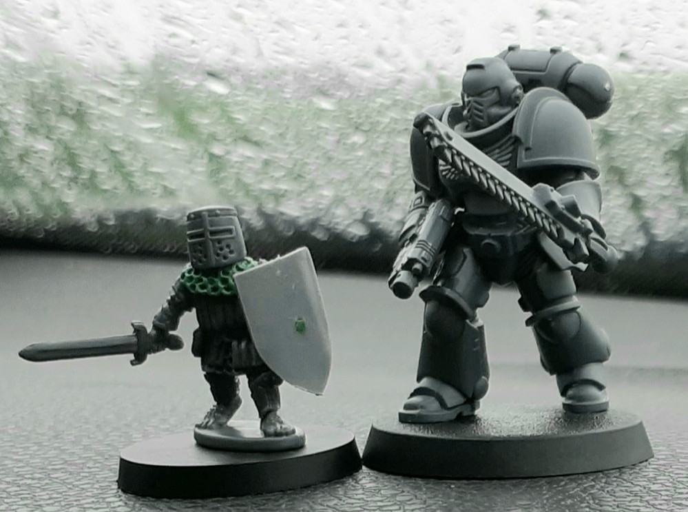 Warhammer Horus Heresy adds two Space Marine Apothecary models