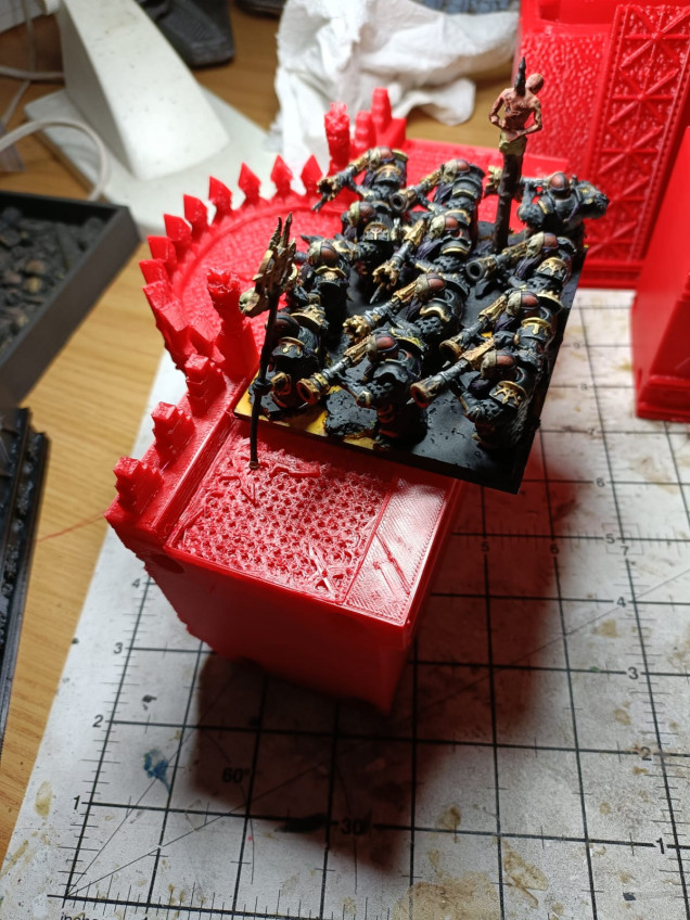 We dropped the rear crenelations to allow us to fit a KoW regiment/horde on the walls