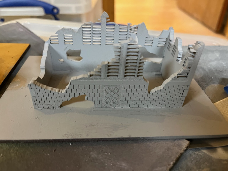 A 10mm ruined building from an old project. One coat of Krylon primer.