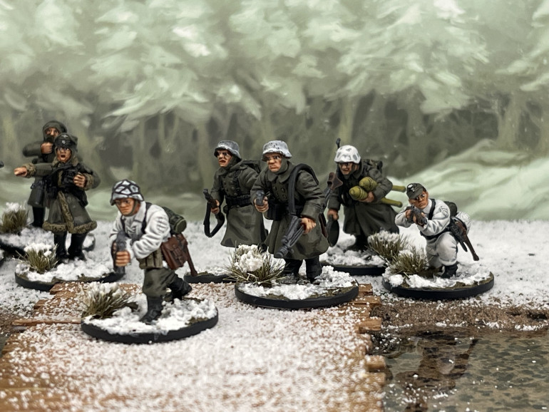 A Quick Review of Halford's Camouflage Spray Paint for WW2 Plastic Soldier  Company 28mm Soviets 