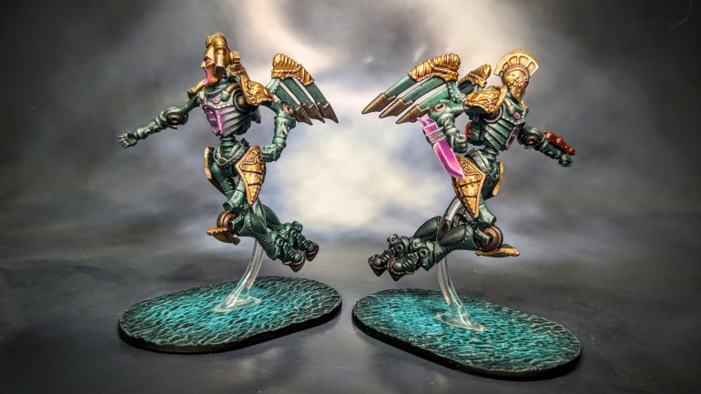 Order Colossi. These are Aliens who inhabit armoured suits (of any size really) and who fight along the Sultanate.