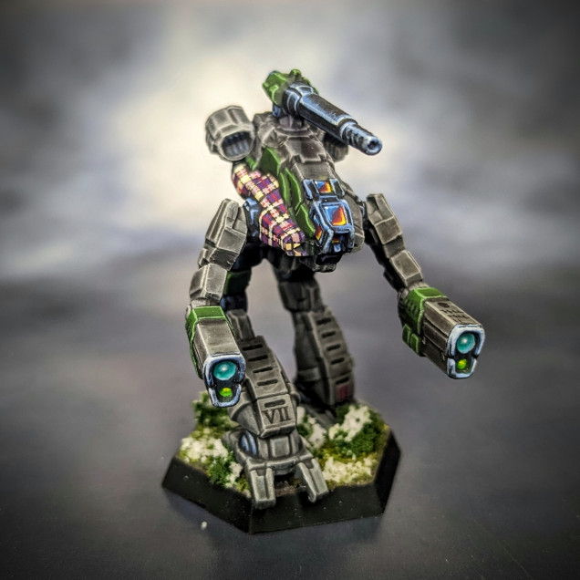 Painted up Seamus Casey's Mech from the Greywatch Protocol novel. I looked up what the Casey Tartan was and tried to mimick it as best I could in 6mm.