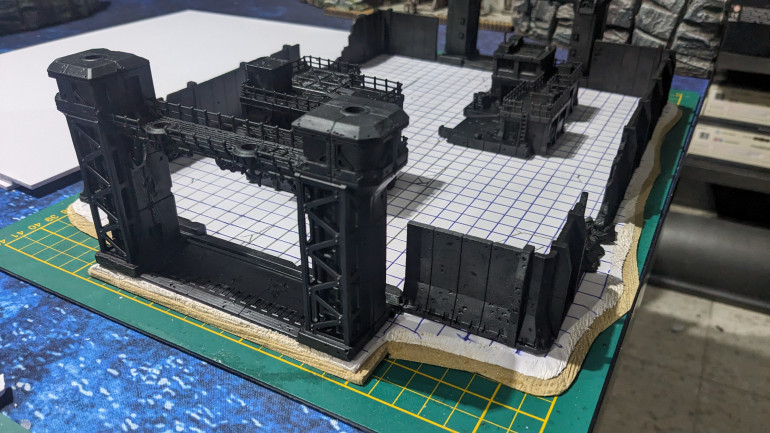 The research station parts and walls are printed up. This is a massive 30*40cm terrain bit on a combination of 3mm and 3mm expanded PVC foam for texturing.