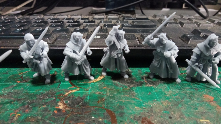 So I printed my own, also I'm doing a Bretonnian army for the Old World so a very happy coincidence. 