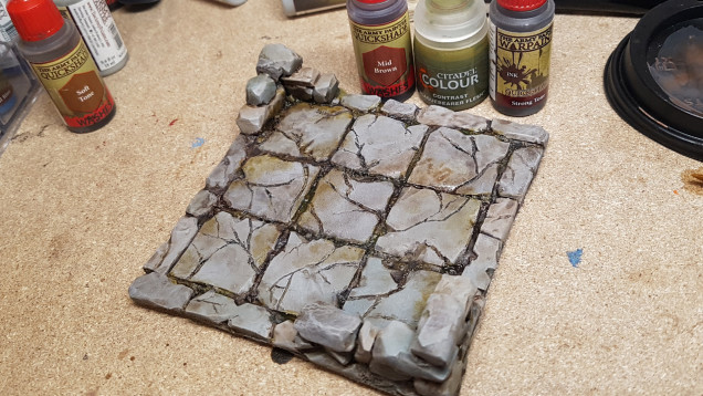 Painting a Tiled Dungeon Room