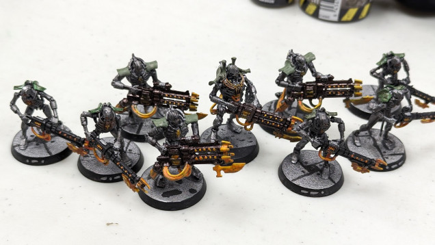 The paint job isn't the greatest, if I'm honest, but, ancient Necrons; they are going to have flakes and cracks, right? It's THEMATIC.