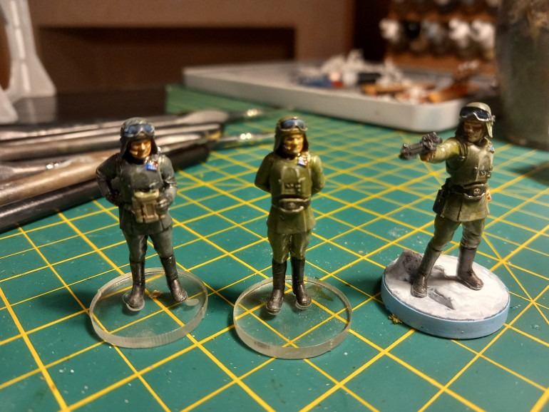 Some prints from darkfire designs. I wanted one officer in a clear base for the ATAT cockpit and another for the Hoth board. The third gave me chance to change up the colour scheme 
