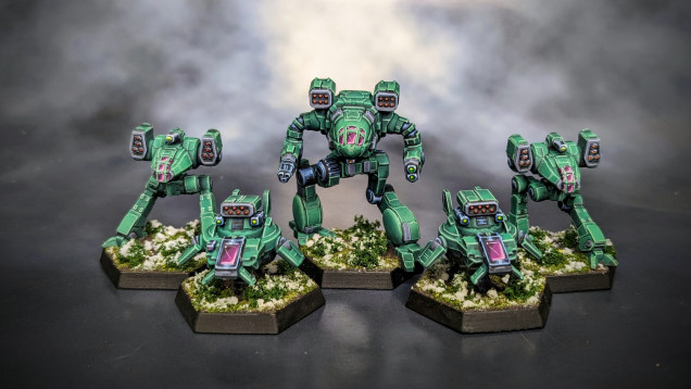 An extra Locust IIC mech and Locust IIC2 for the Jade Falcons.