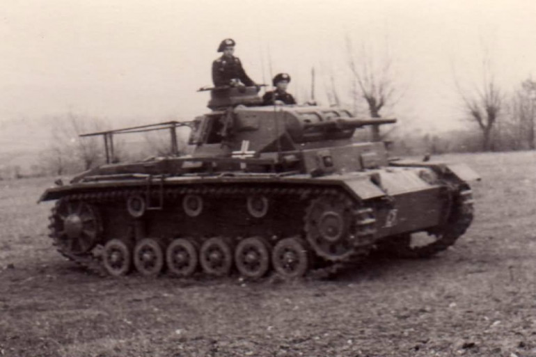 Befehlspanzer III Ausf. H.